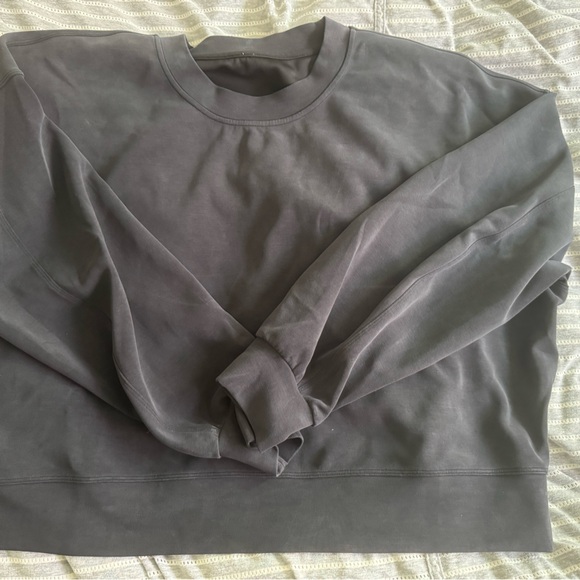 Lululemon Perfectly Oversized Cropped Crew *Softstreme* - Picture 3 of 6